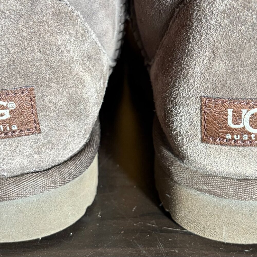 UGG Women's Classic Tall II Chocolate Brown Boots Sz 8 - EUC - Picture 7 of 9